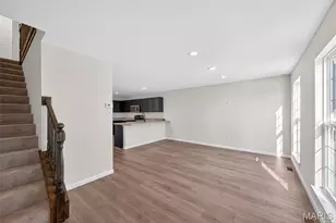 463 Sunset Hollow Drive, Wentzville, MO 63385 - Photo 8