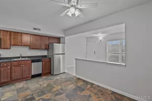 5225 Southwest Ave, Saint Louis, MO 63139 - Photo 8