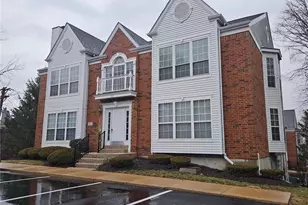 317 Clayton Xing Pl, Ellisville, MO 63011 - Photo 1