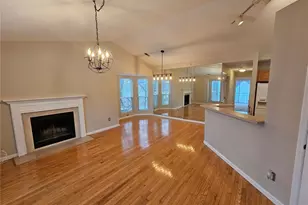 317 Clayton Xing Pl, Ellisville, MO 63011 - Photo 2