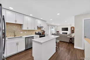 910 Dickson St, Saint Louis, MO 63122 - Photo 14