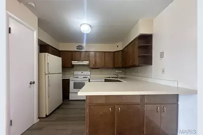 7609 Hazelcrest Drive #G, Hazelwood, MO 63042 - Photo 12