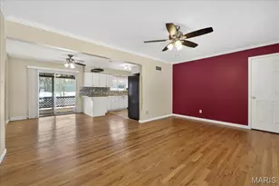 1824 Elm Tree St, Saint Peters, MO 63376 - Photo 6