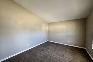 12054 Criterion Ave, Saint Louis, MO 63138 - Photo 2