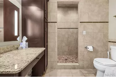 444 Windwood Lake Dr, Cape Girardeau, MO 63701 - Photo 38