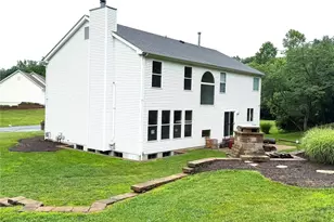 4943 Country Club Dr, Unincorporated, MO 63049 - Photo 2