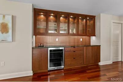 232 N Kingshighway Boulevard #1903, Saint Louis, MO 63108 - Photo 6