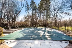 8 Ridgewood St, Ladue, MO 63124 - Photo 44