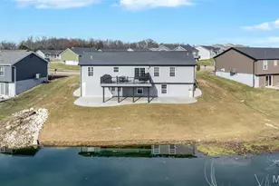 29493 Walnut View Dr, Wright City, MO 63390 - Photo 8