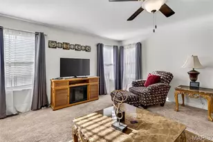 13121 Tesson Spring Dr, Saint Louis, MO 63128 - Photo 6