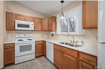 830 Whispering Rock Drive, O'Fallon, MO 63366 - Photo 10