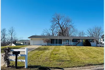 34 Hillcrest Drive, Hannibal, MO 63401 - Photo 2