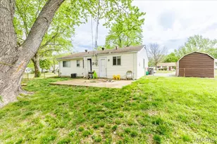 2435 Sixth Ln, Florissant, MO 63031 - Photo 16