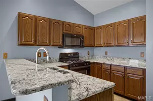 6449 Bluff Farm Dr, Saint Louis, MO 63129 - Photo 8