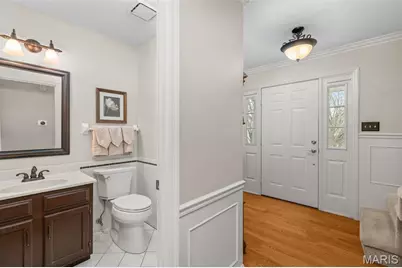 973 Oakwood Farms Lane, Ballwin, MO 63021 - Photo 6