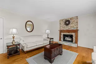 973 Oakwood Farms Ln, Ballwin, MO 63021 - Photo 32