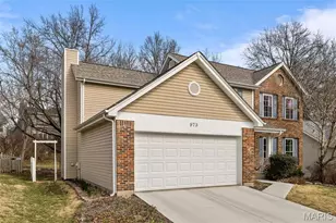 973 Oakwood Farms Ln, Ballwin, MO 63021 - Photo 2