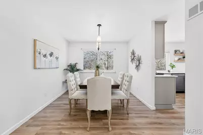 1061 Summer Tree Drive, Ballwin, MO 63011 - Photo 8