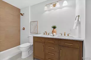 1061 Summer Tree Dr, Ballwin, MO 63011 - Photo 24