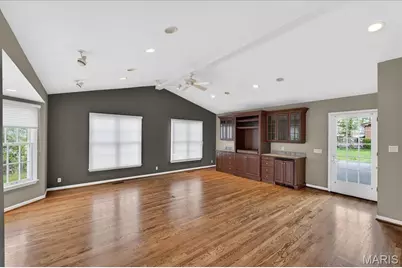 1 Glenkirk Lane, Glendale, MO 63122 - Photo 12