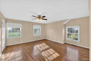 1 Glenkirk Ln, Glendale, MO 63122 - Photo 18