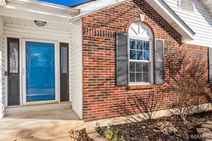 104 Eric Craig Ct, Saint Peters, MO 63376 - Photo 4