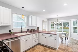 104 Eric Craig Ct, Saint Peters, MO 63376 - Photo 20