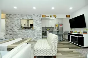 2535 Senator Ct, Mehlville, MO 63125 - Photo 4