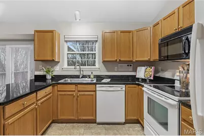 14 Winter Valley Drive, Fenton, MO 63026 - Photo 8