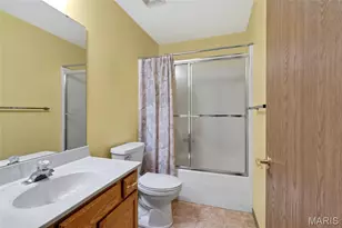 3079 Shady Oak Dr, Saint Charles, MO 63301 - Photo 8