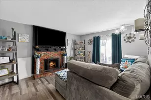 618 Fox Plains Dr, Florissant, MO 63034 - Photo 8