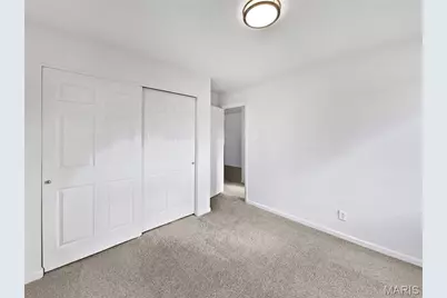 6 S Boxwood Lane, O'Fallon, MO 63366 - Photo 10