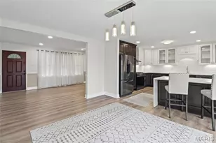 11851 Twillwood Dr, Sunset Hills, MO 63128 - Photo 12