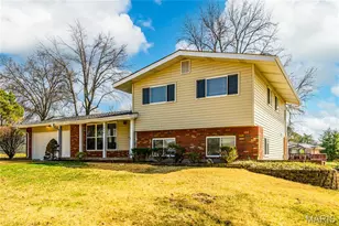 802 Delhurst Dr, Manchester, MO 63021 - Photo 2