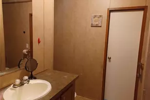 220 N Elliston Rd, Cuba, MO 65453 - Photo 10