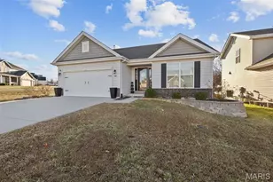 521 Pine Cir Ct, Imperial, MO 63052 - Photo 2