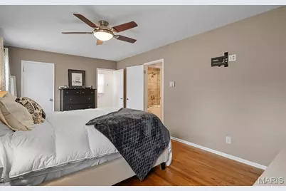 2046 Willow Leaf Drive, Saint Louis, MO 63131 - Photo 24