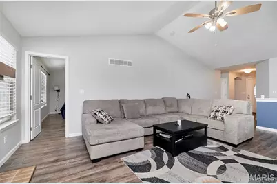 50 Village Circle Drive, Winfield, MO 63389 - Photo 8