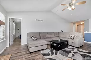 50 Village Cir Dr, Winfield, MO 63389 - Photo 8