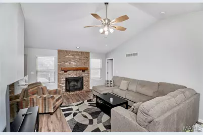 50 Village Circle Drive, Winfield, MO 63389 - Photo 6