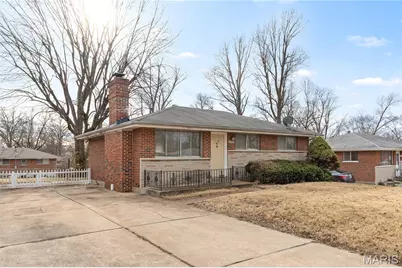 1158 Reale Avenue, Saint Louis, MO 63138 - Photo 2