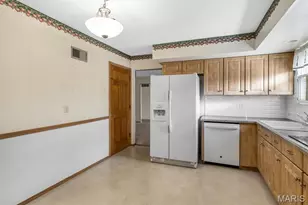 416 Dove Dr, Saint Charles, MO 63301 - Photo 14