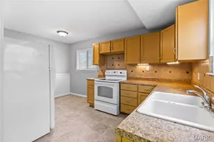 2265 Grants Pkwy, Florissant, MO 63031 - Photo 8