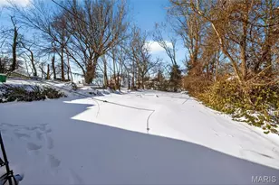 4211 Ravenwood Ave, Saint Louis, MO 63121 - Photo 2