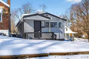 4211 Ravenwood Ave, Saint Louis, MO 63121 - Photo 4