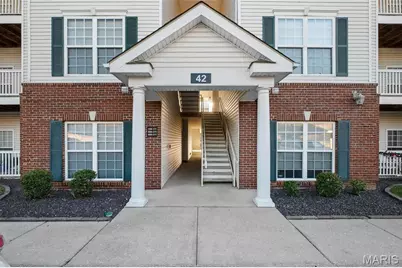 42 Kassebaum Lane #211, Saint Louis, MO 63129 - Photo 1
