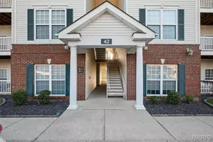 42 Kassebaum Ln, Saint Louis, MO 63129 - Photo 1