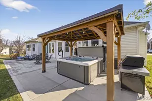 1407 Tucks Inn Ct, Lake Saint Louis, MO 63367 - Photo 2