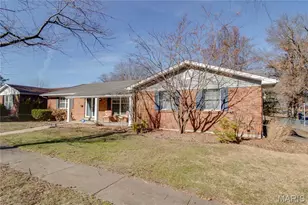 3933 Arbre Ln, Florissant, MO 63034 - Photo 2