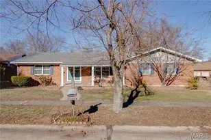 3933 Arbre Ln, Florissant, MO 63034 - Photo 1